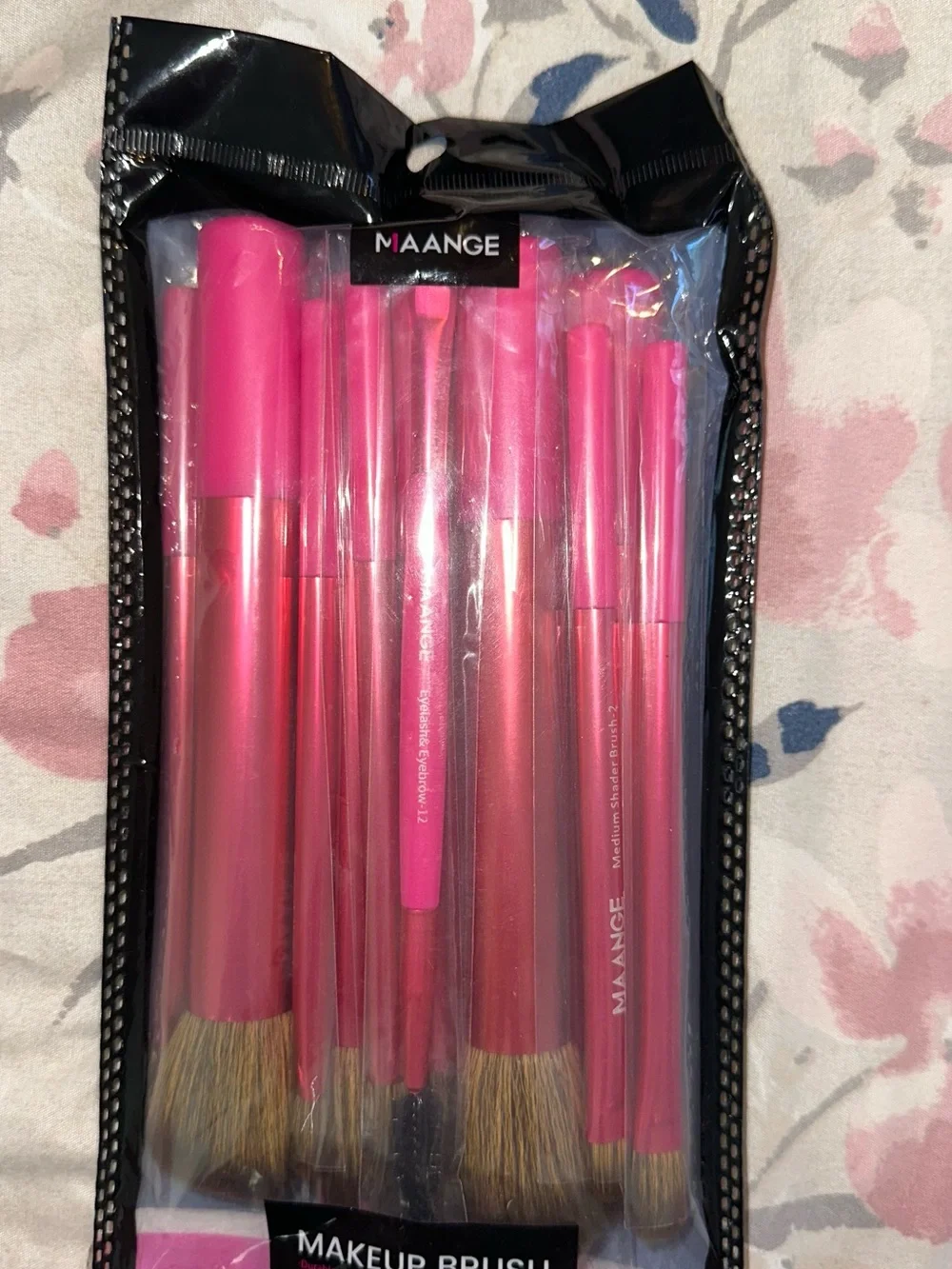 Pink Professional Brush Set — 12-Piece Women’s Makeup Brushes